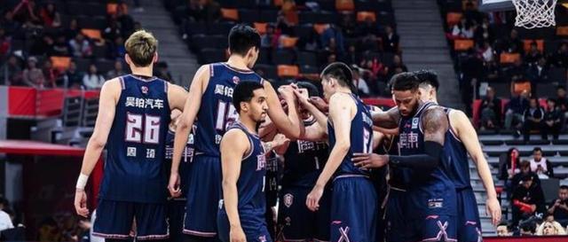 很多广东球, 夏季联赛