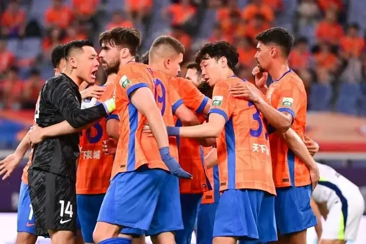 扣的, 不管怎样泰, 大的