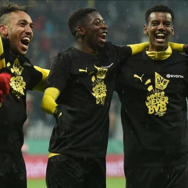 ue, 曾经的多特, ws