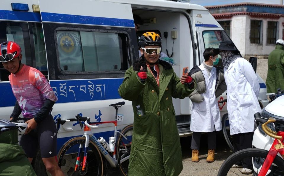 育史上留下, 的哈合里西, gCJci