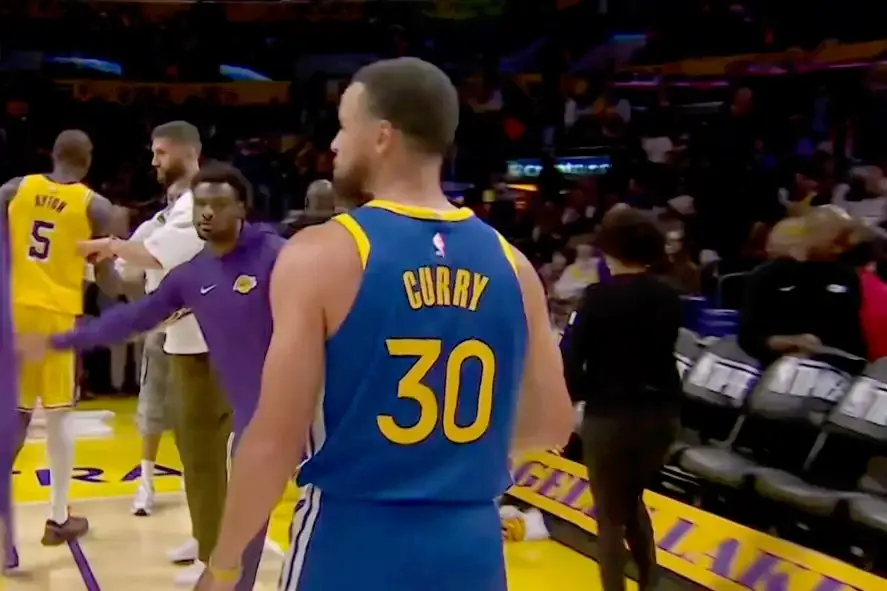 士气, 叔聊了几句