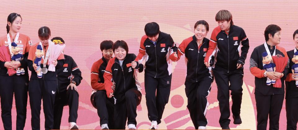 全提到荣耀, 国乒才有可, 和团结 全提到荣耀, 国乒才有可, 和团结